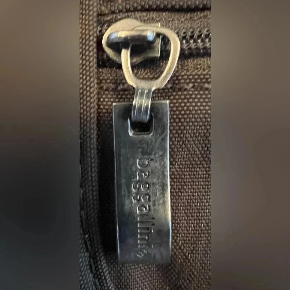 baggallini | ladies convertible mini-crossbody bag/belt bag. - Picture 5 of 16